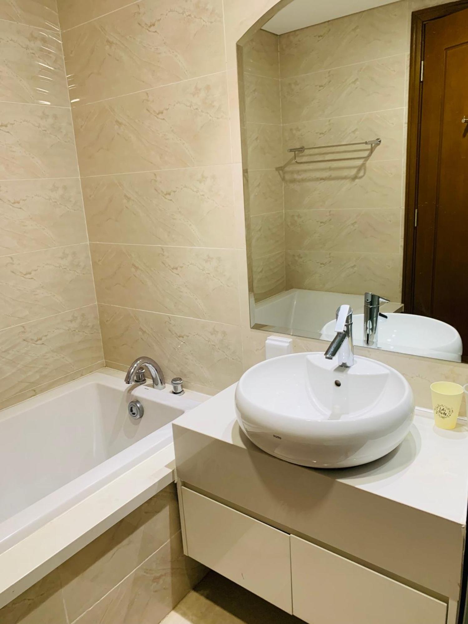 Ho Vinhomes Park - Rosa Apartment